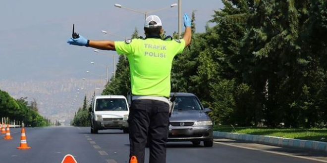 Radarla hız denetiminde 24 bin 201 sürücüye ceza