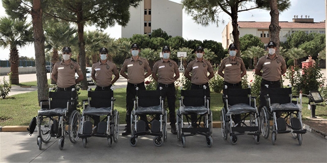 Bekiler, 6 engelliye tekerlekli sandalye balad