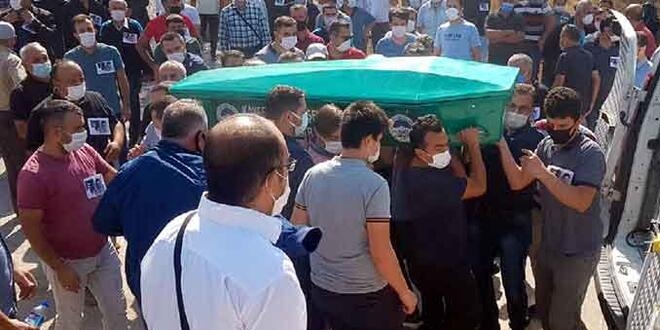 Görev şehidi makinistler, gözyaşlarıyla toprağa verildi
