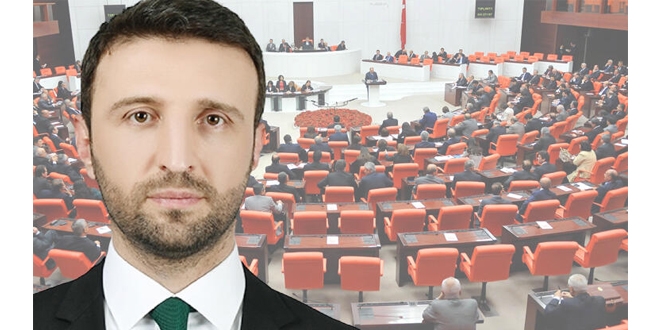Vekilin 'Ankara Garı' konuşmasına partisinden ve muhalefetten takdir