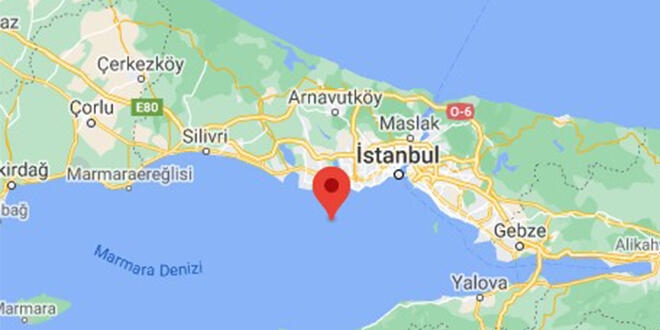 İstanbul'daki son depremin yeri ve büyüklüğü ikiye böldü