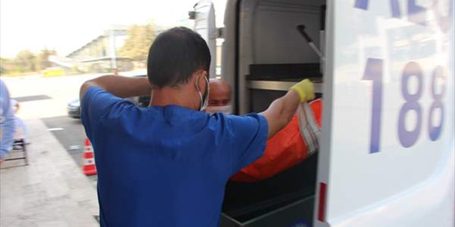 Başına saçma isabet eden bebeğin cenazesi yakınlarına teslim edildi