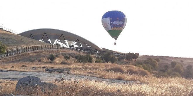 Göbeklitepe'de sıcak hava balonuyla resmi uçuşlar başladı