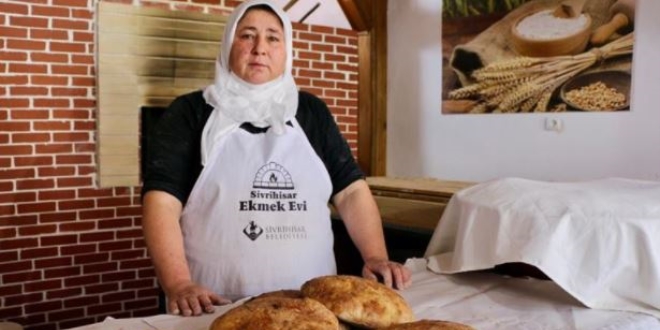 'Hamurla mı uğraşacaksın' diyen eşine inat fırıncı oldu