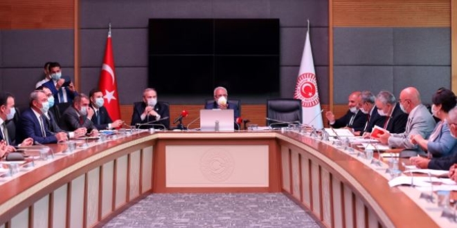 Enerji alanında düzenlemeler teklifi'nin ilk maddesi kabul edildi