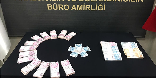 Sahte hakim savcılar FETÖ bahanesiyle dolandırdı