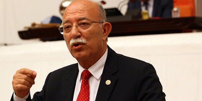 İyi Parti iyice karıştı... Vekilden, Ümit Özdağ'a suç duyurusuna tepki
