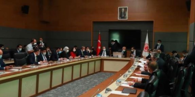 Enerji Piyasası Kanun Teklifi komisyonda kabul edildi