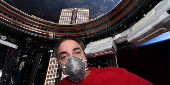 6 aydır uzayda olan NASA astronotları Dünya'ya dönüyor