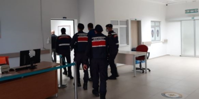 FETÖ'den gözaltına alınan 1'i tuğgeneral, 6 asker tutuklandı