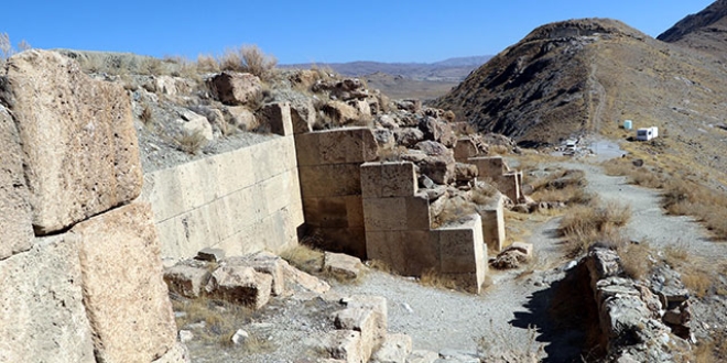 Urartular 2 bin 750 yıl önce TOKİ tekniğini kullanmış
