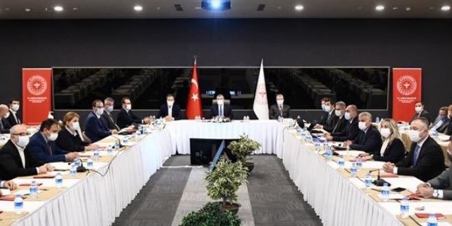 Bakan Koca, İstanbul Bölge ve İl İdaresi yöneticileriyle buluştu
