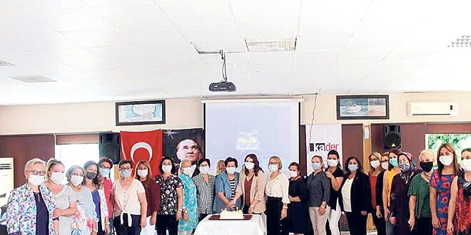 50 bin muhtardan sadece bini kadın
