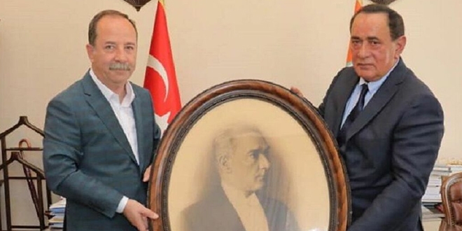 CHP'den, Çakıcı'yı makamında ağırlayan Belediye Başkanına inceleme