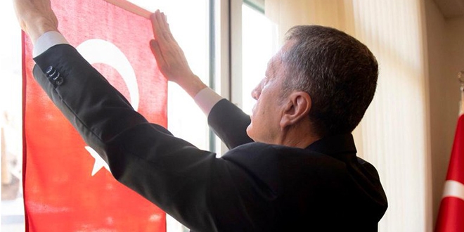 Bakan Selçuk'tan çocuklara çağrı: Bayram başlasın