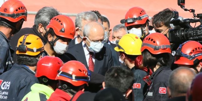 Kılıçdaroğlu: En büyük katkıyı İzmir Büyükşehir Belediyesi verdi