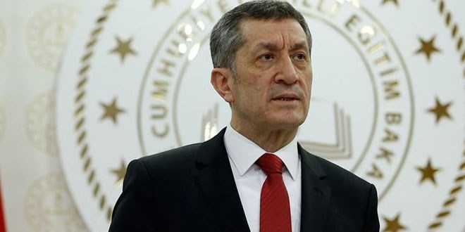 Bakan Selçuk: Psikososyal destek ekiplerimizle sahadayız