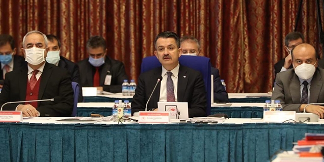 Bakan Pakdemirli: Hasat zamanı ithalat yaptırmam