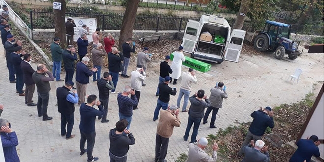 Önce oğlu koronadan vefat etti, 6 gün sonra babası