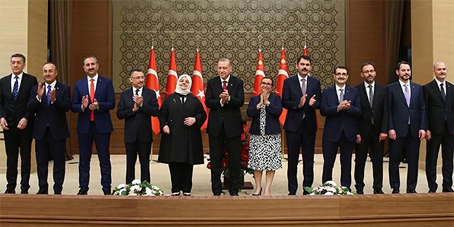 Fatih Altaylı: Yarın kabine değişikliği olacağı söyleniyor