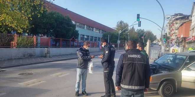 Kocaeli'nde karantina ihlali 'güvenli okul' uygulamasına takıldı