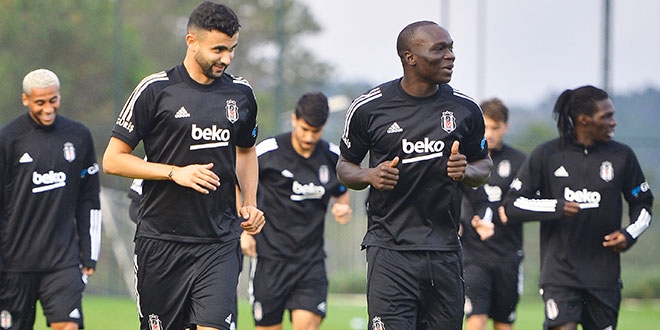 Beşiktaş'ta 5 futbolcunun testi pozitif çıktı