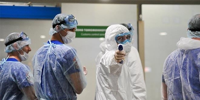 Dünyada Kovid-19 vaka sayısı 53 milyonu geçti
