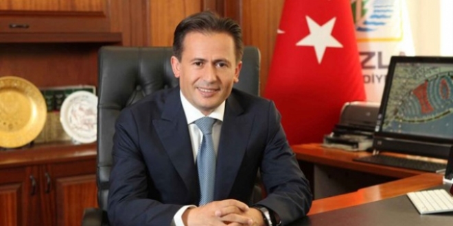 Tuzla Belediye Başkanı'ndan Hamilton'a esprili cevap