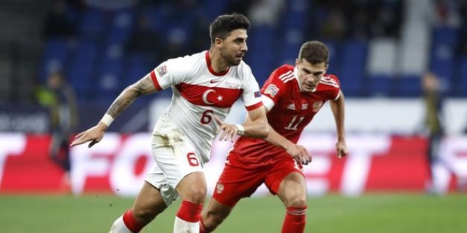 A Milliler 5 gollü maçta lider Rusya'yı yendi