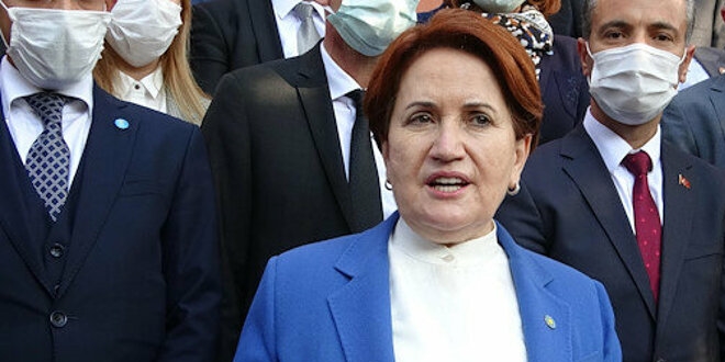 Akşener'den Özdağ'a 'Anayasa' tepkisi: Bir deli kuyuya taş attı nasıl çıkaracağımızı bilmiyoruz