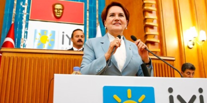 Meral Akşener: 21 günlük sokağa çıkma kısıtlaması ilan edin