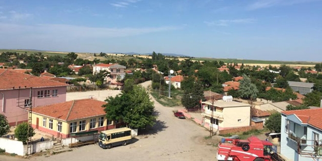 Muhtarının 'gelmeyin' dediği köy, 4'üncü kez karantinada