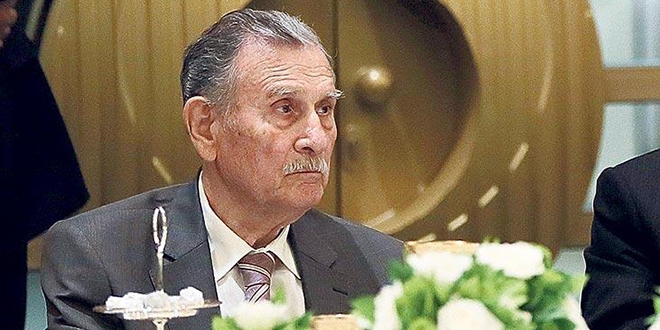 Eski başbakanlardan Yıldırım Akbulut hastaneye kaldırıldı