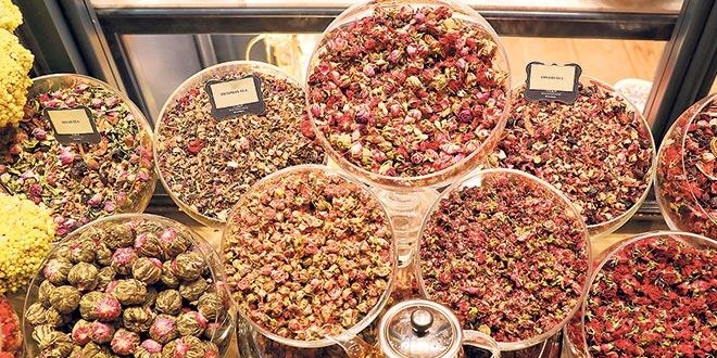 Baharat ve bitki çayına hücum var