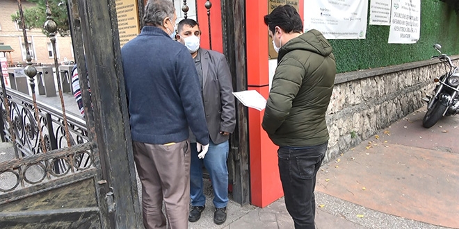 Saati yanlış anlayınca sınava giremediler
