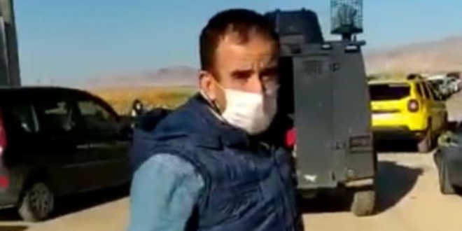 Polis sınav giriş belgesini kaybeden adayın imdadına koştu