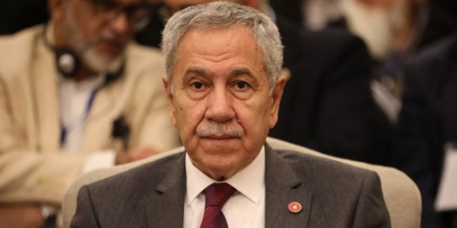 AK Parti'de 'Arınç'a 'istifa et' çağrısı