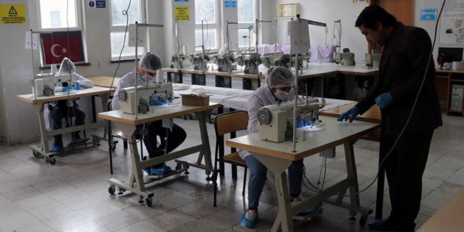 Meslek lisesi öğrencileri stajlarına devam edebilecek