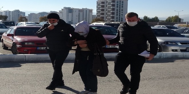 Sivas'ta annesinin ölüme terk ettiği bebeğin ön otopsisi tamamlandı