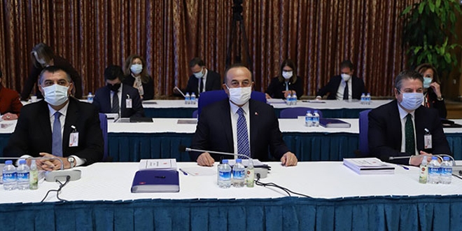 Bakan Çavuşoğlu: Biberi, kırmızı karta tercih ederim