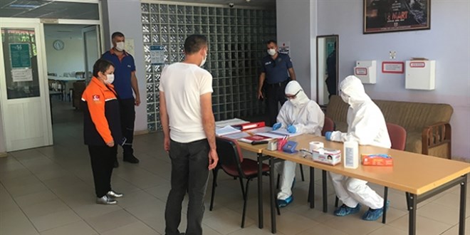 Kastamonu ve Sinop'ta karantina kuralını ihlal eden 13 kişi yurda yerleştirildi