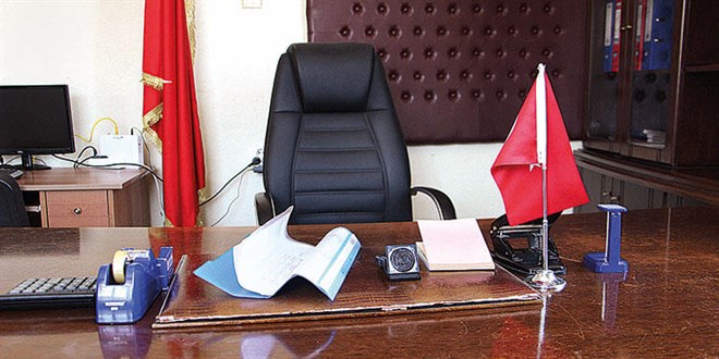 Bu koltuğa muhtar dayanmıyor