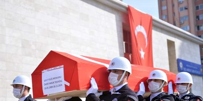 Şehit polis memuru son yolculuğuna uğurlandı