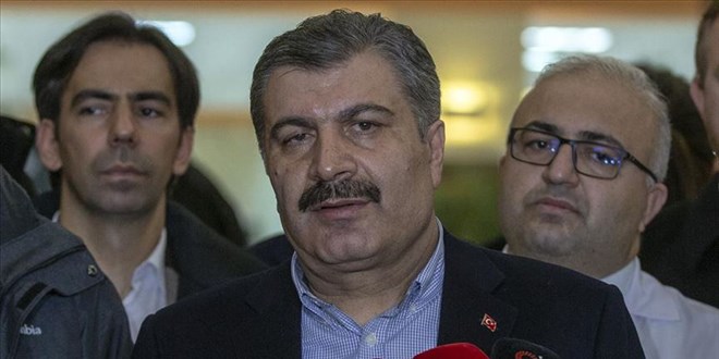 Bakan Koca, rol kapmak isteyen vekil için açıklama yaptı