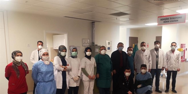 AK Partili Mehmet Özhaseki ve eşi taburcu edildi