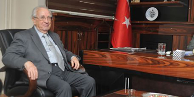 Emekli vali Zekai Gümüşdiş yaşamını yitirdi