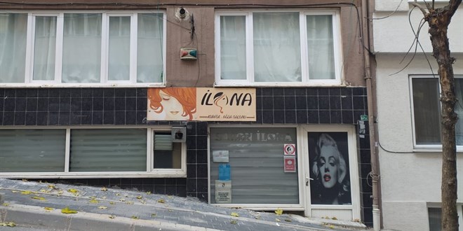 Kuaför ve eşi 4 gün arayla virüsten hayatını kaybetti