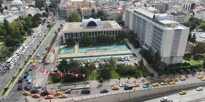 İBB, dolar borçlanma için yetkilendirme yaptı