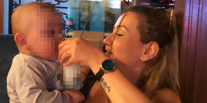 1,5 yaşındaki bebeğe alkol içirip fotoğraflarını paylaştılar
