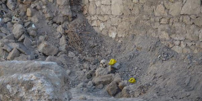 Karaman'da yklan metruk binada kafatas ve kemik paralar bulundu